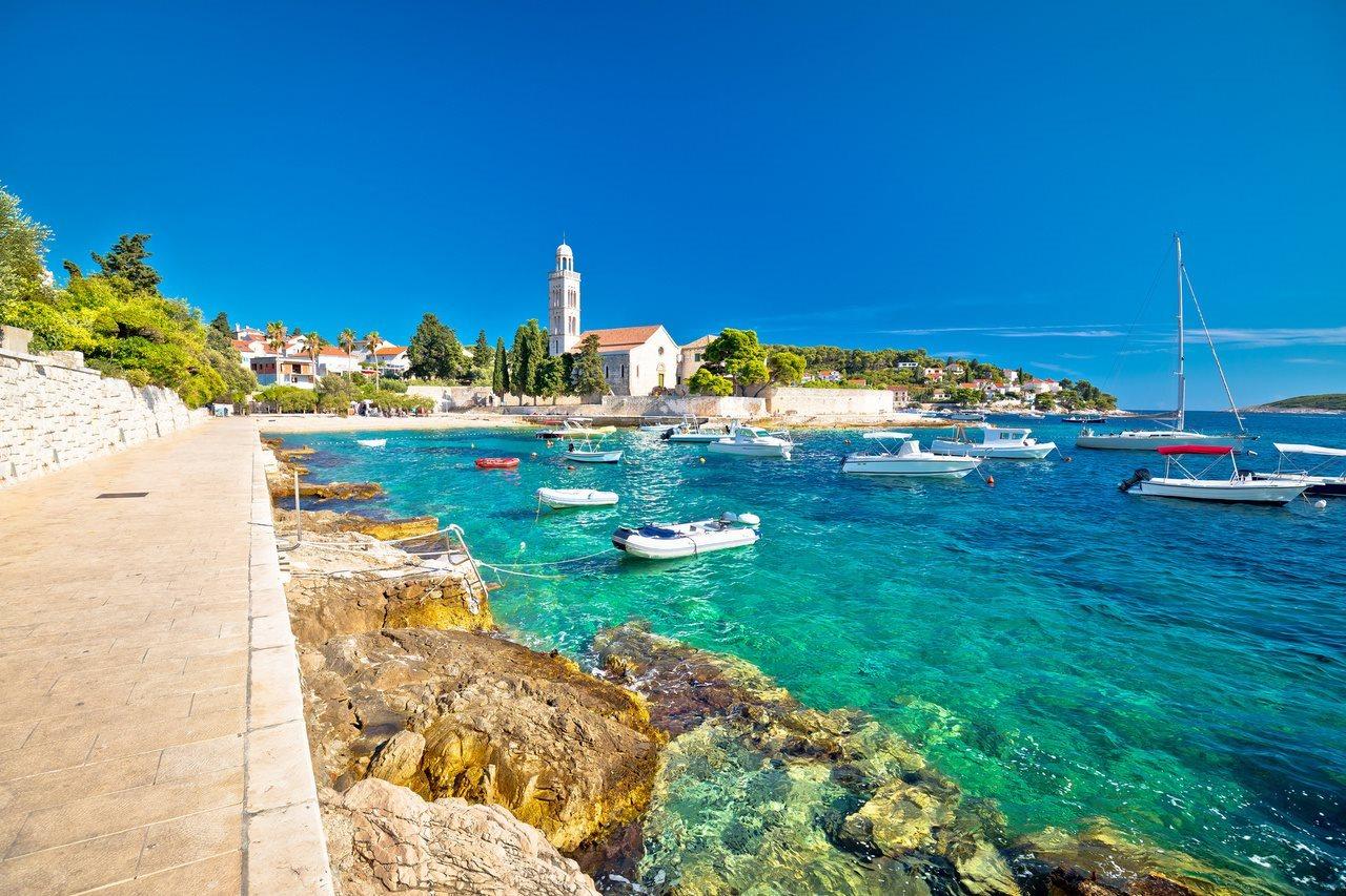 Hotel Bay Hvar 4*